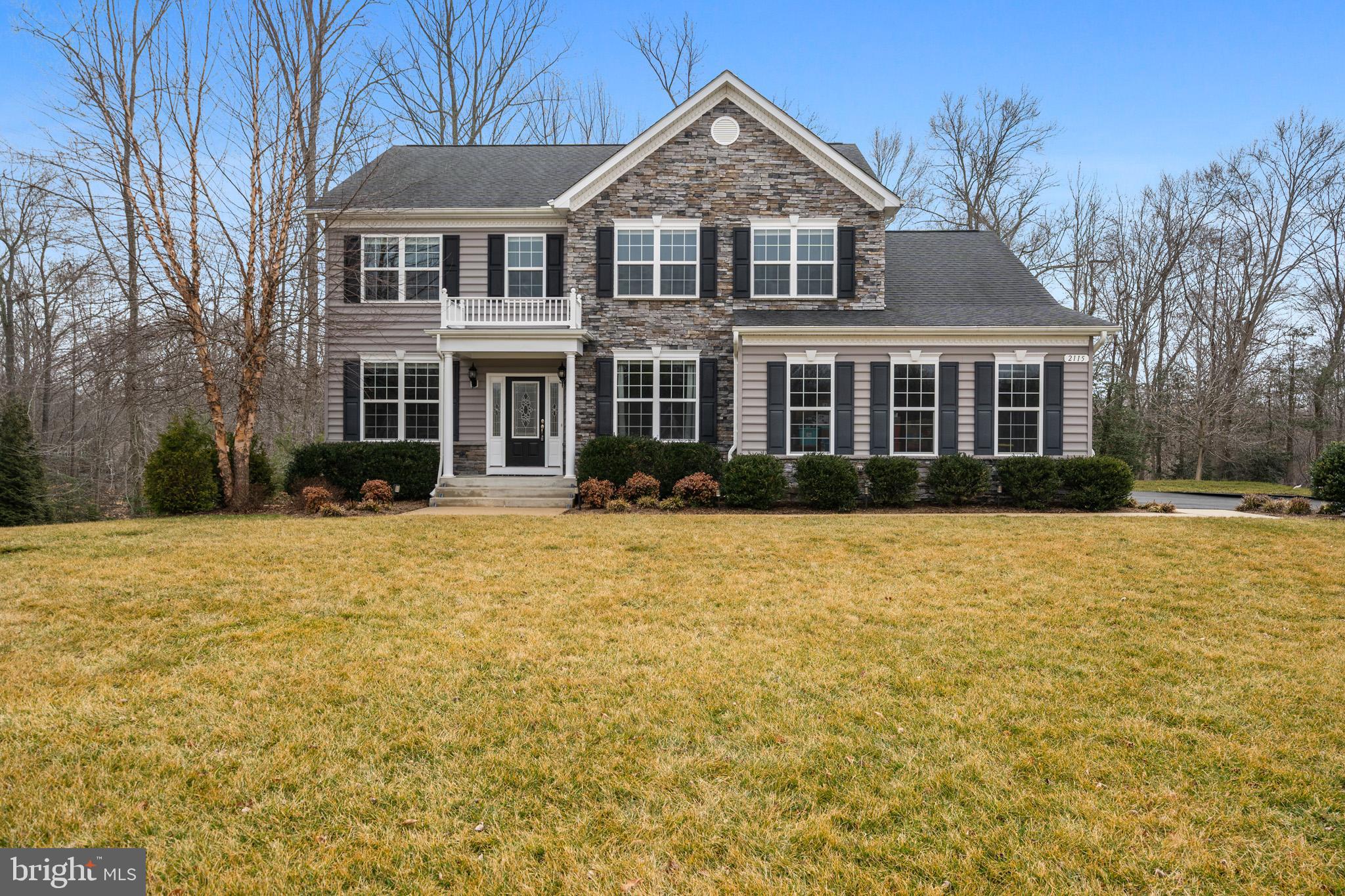 OAKLAND HALL - Residential