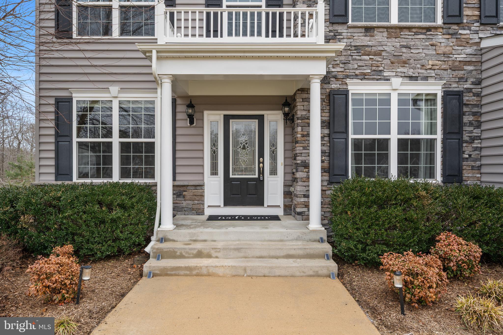 OAKLAND HALL - Residential