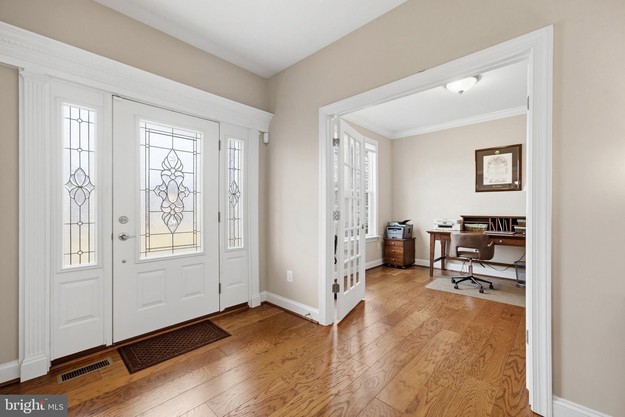 OAKLAND HALL - Residential