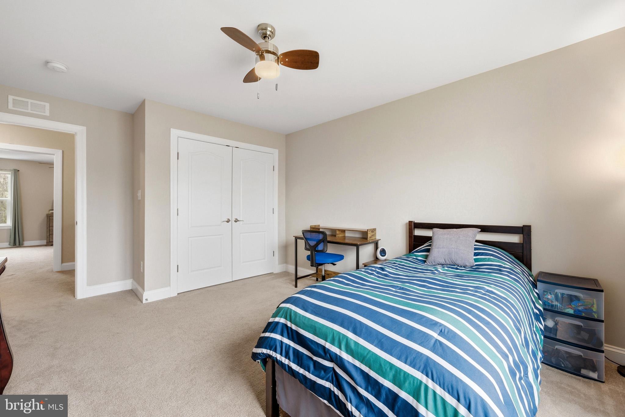 OAKLAND HALL - Residential