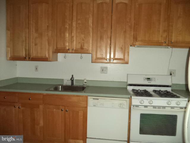 STILLMEADOWS CONDO - Residential