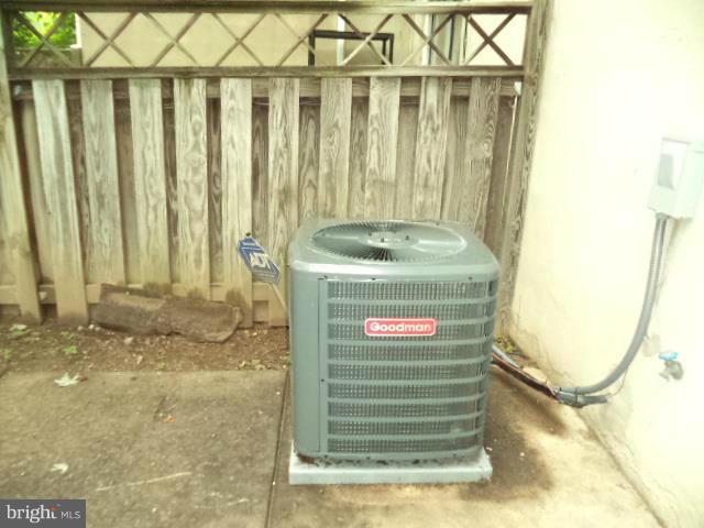 STILLMEADOWS CONDO - Residential