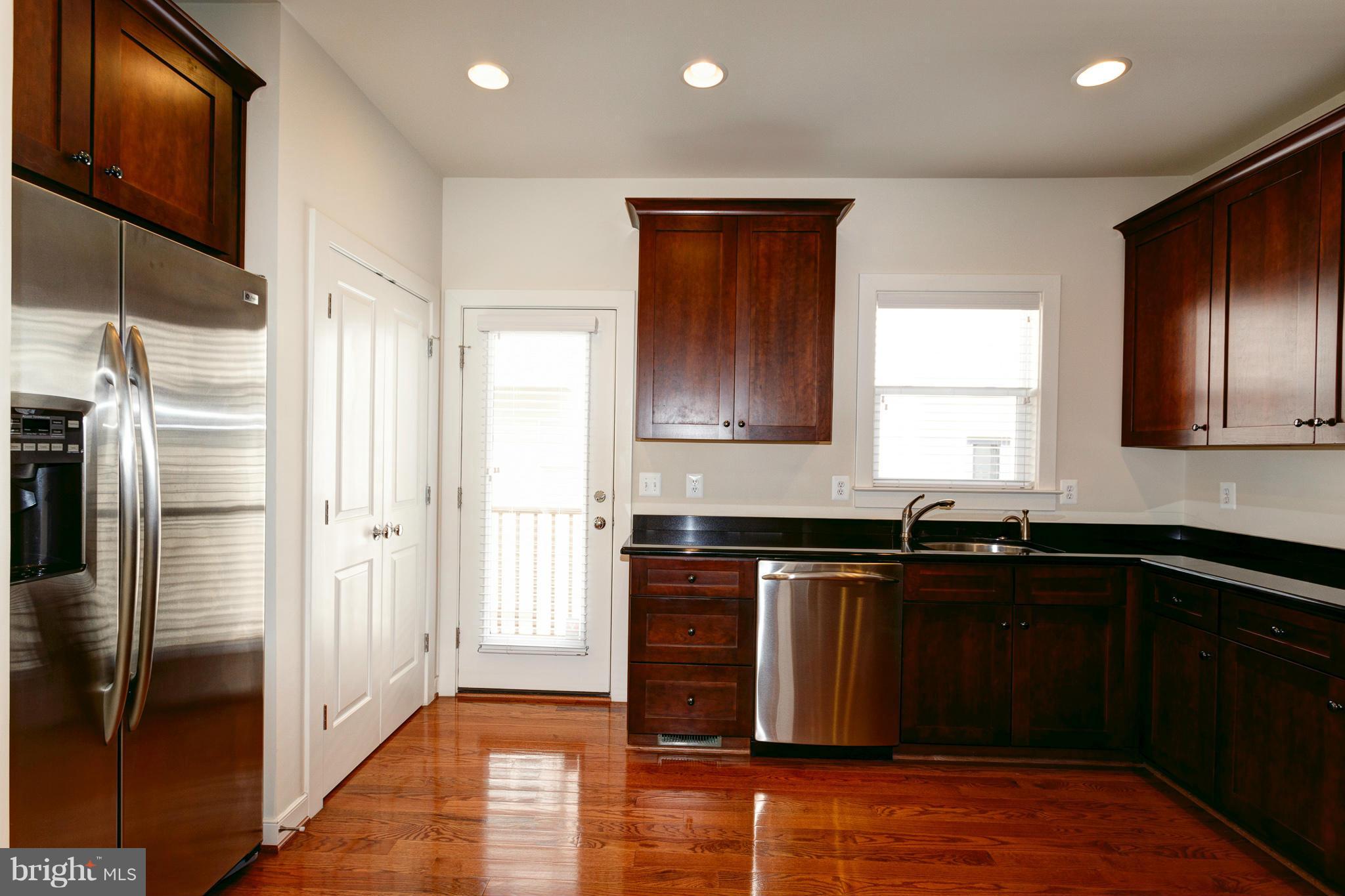 CENTERPOINTE - Residential