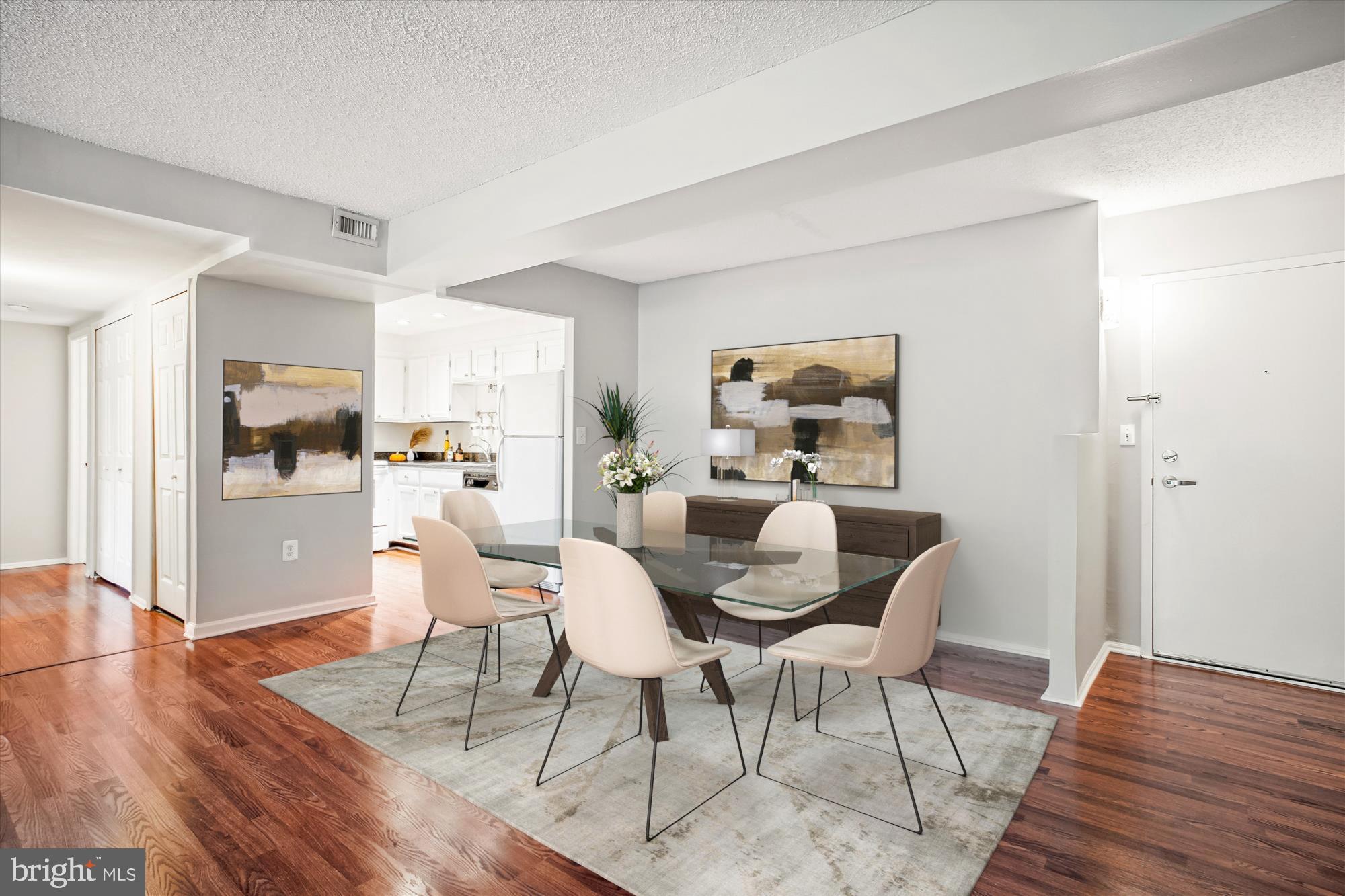 THE COLONIES - Residential