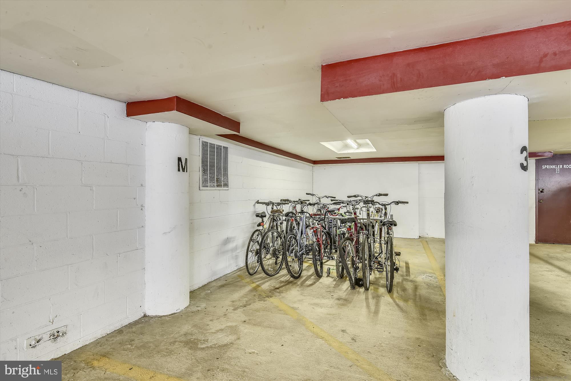 THE COLONIES - Residential