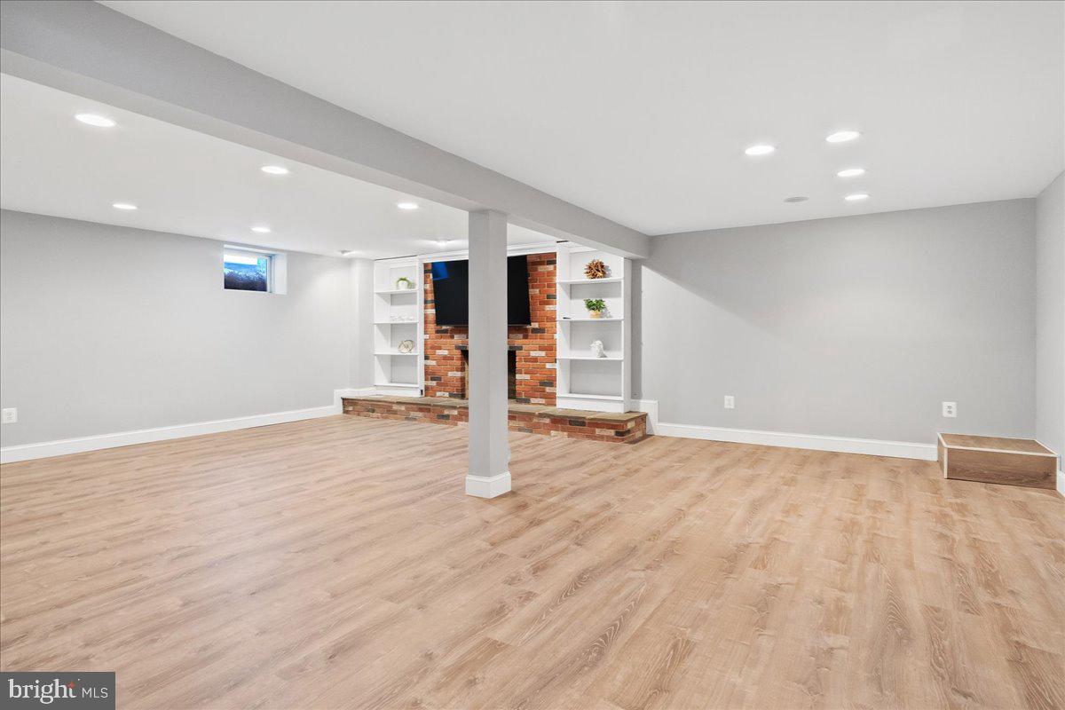 SUGARLOAF ESTATES - Residential