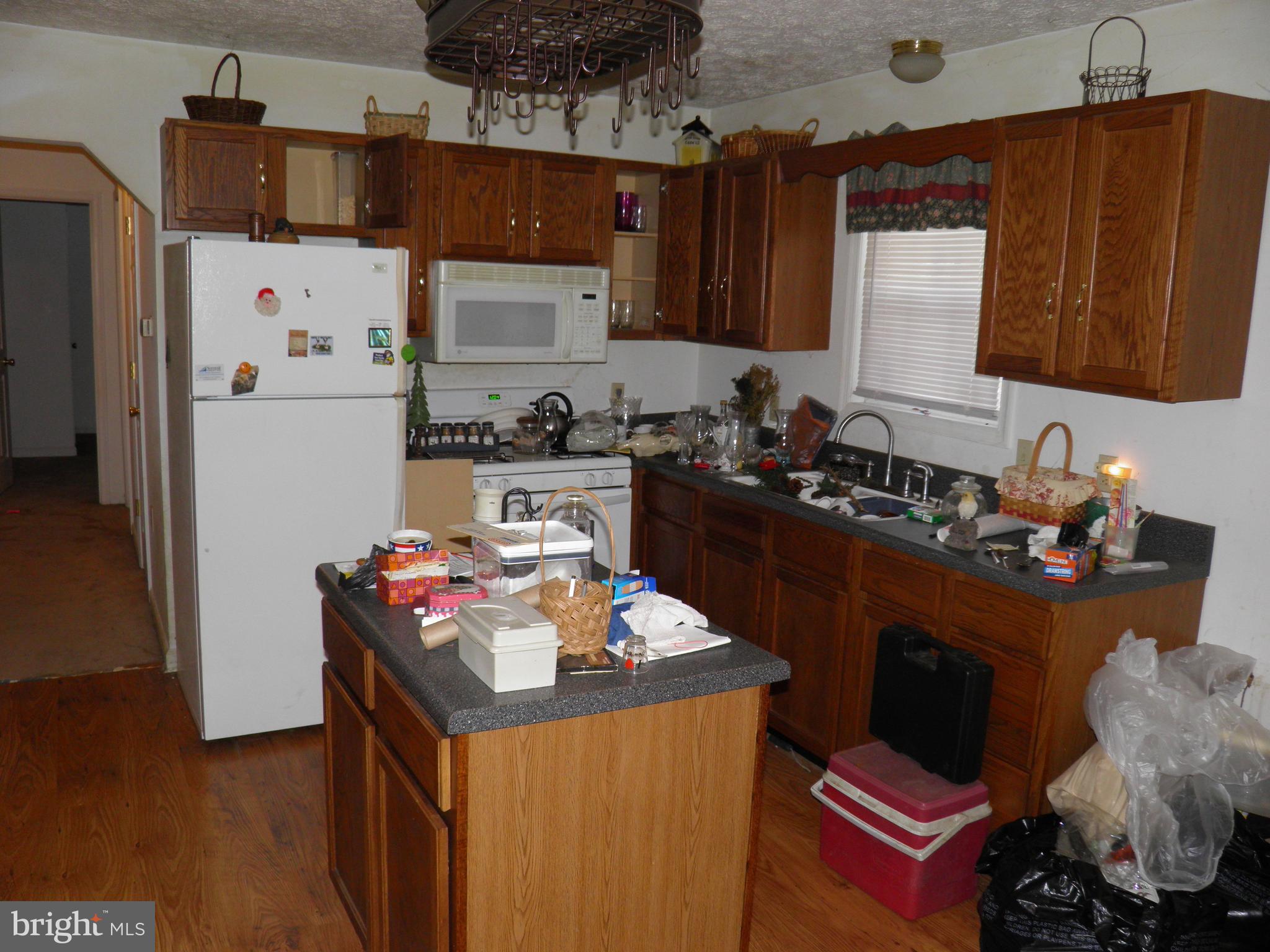 ANDERSON HILL - Residential