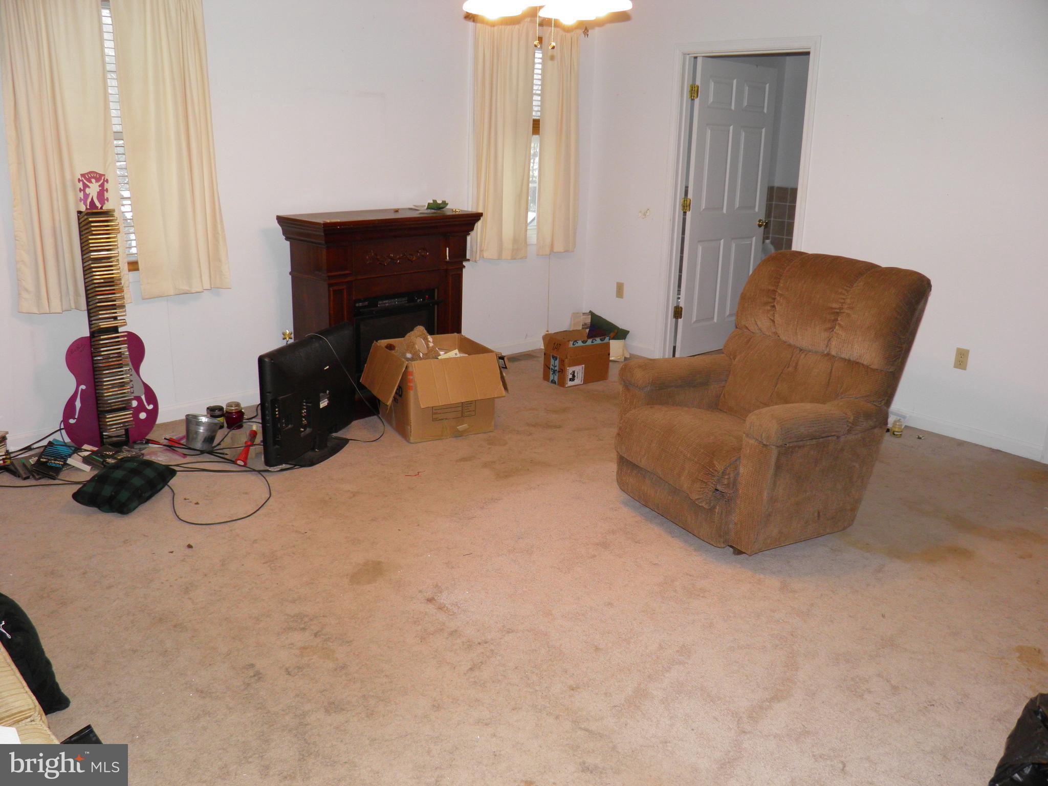 ANDERSON HILL - Residential