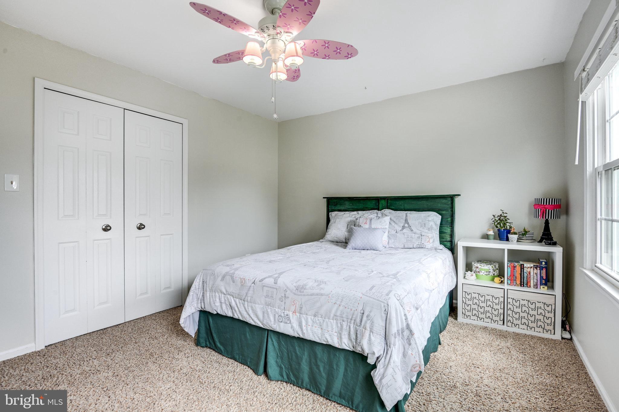 COUNTRYSIDE - Residential