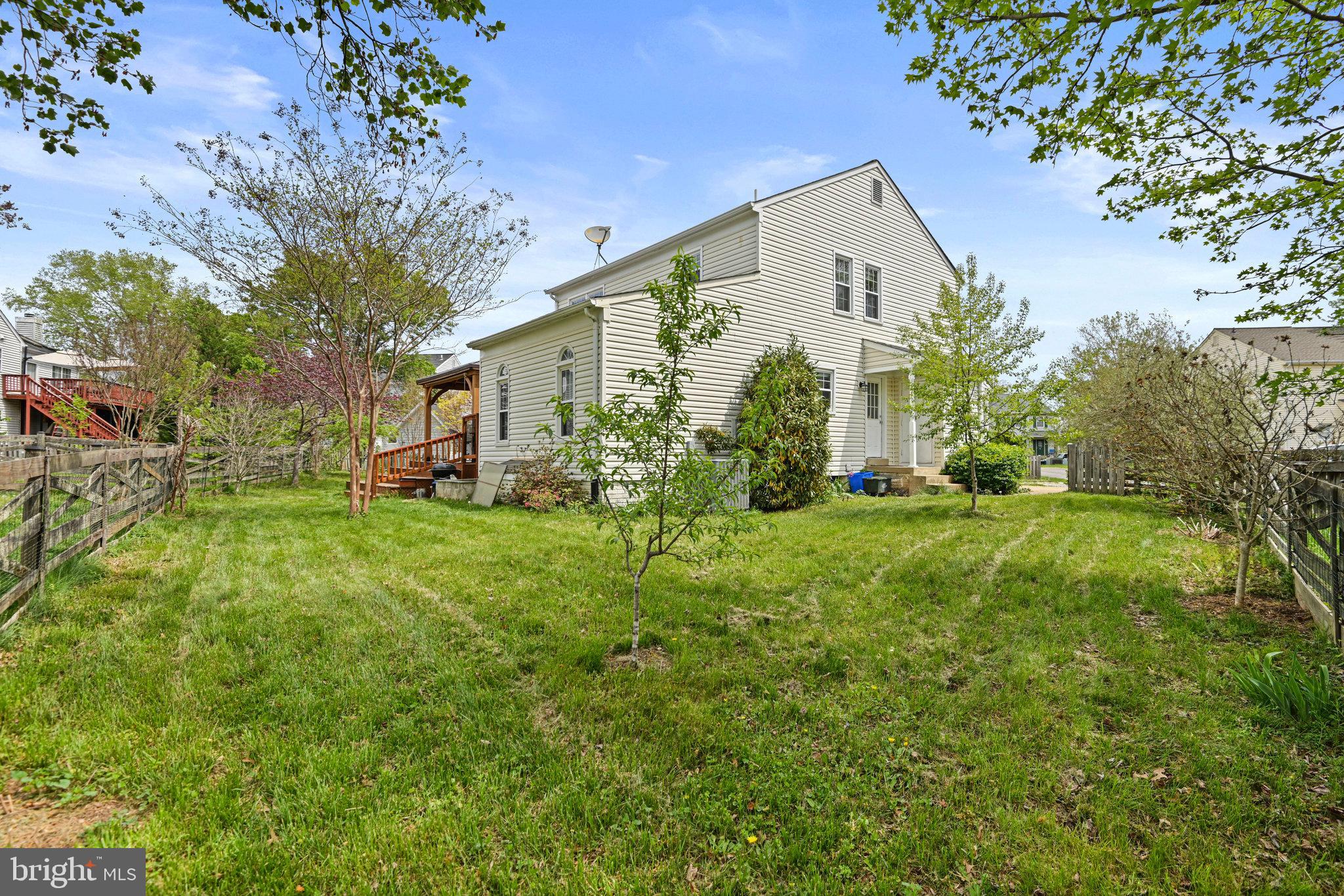 COUNTRYSIDE - Residential