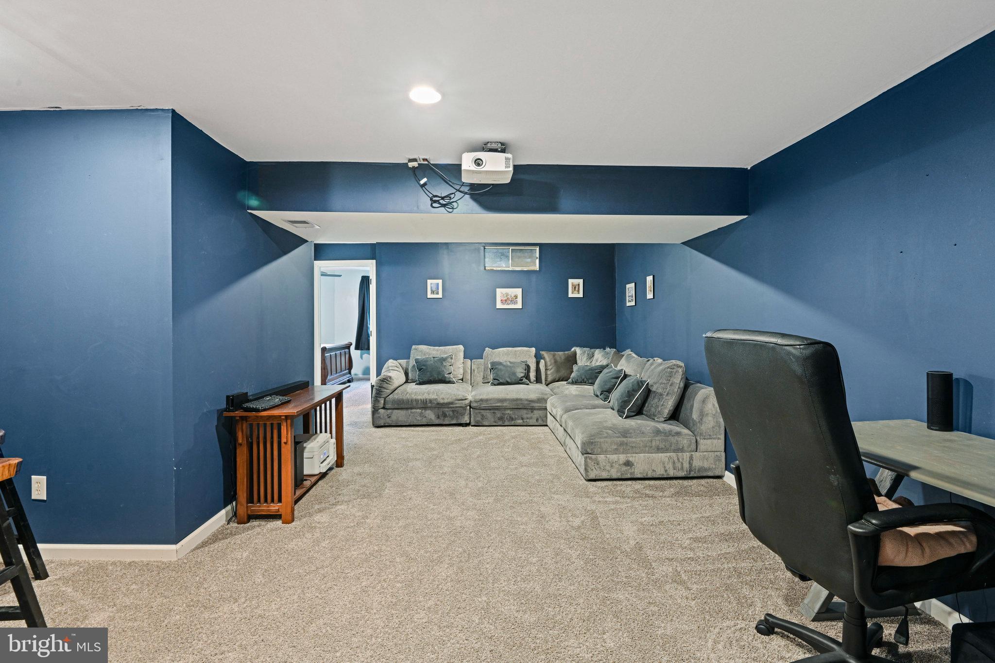 COUNTRYSIDE - Residential