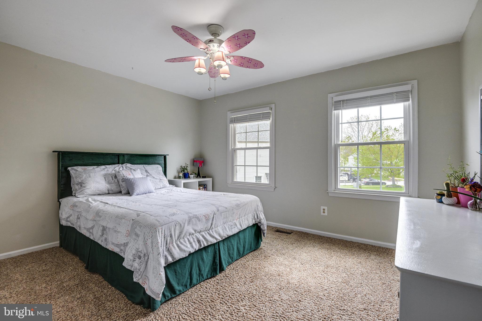 COUNTRYSIDE - Residential