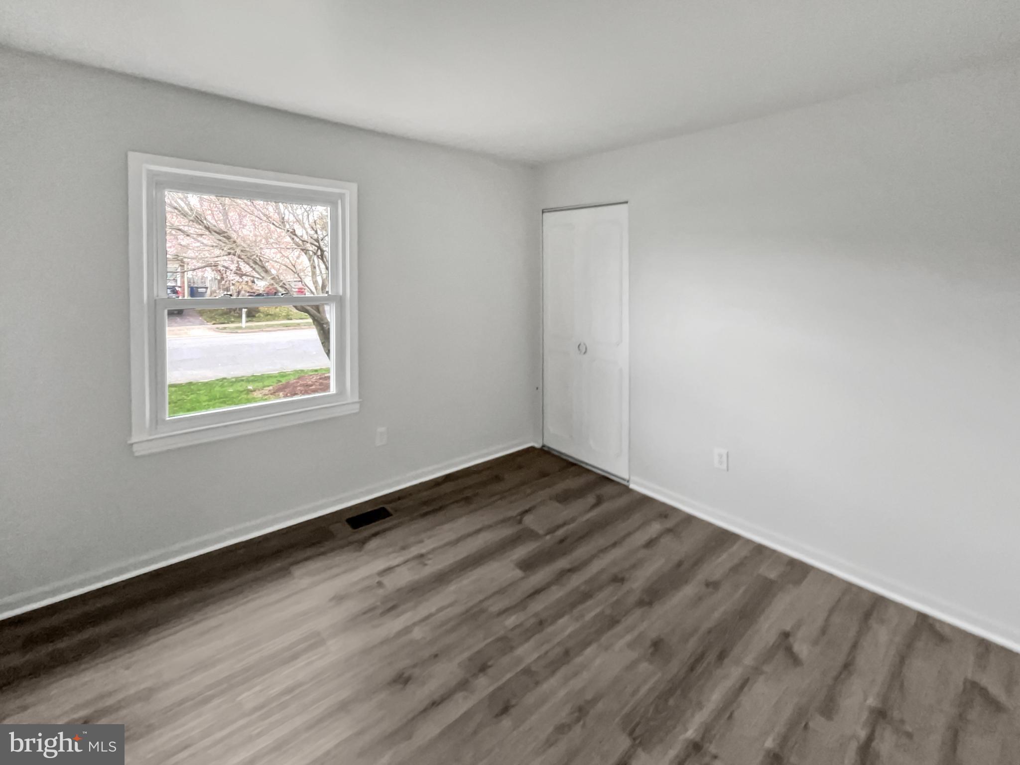 STERLING  PARK - Residential