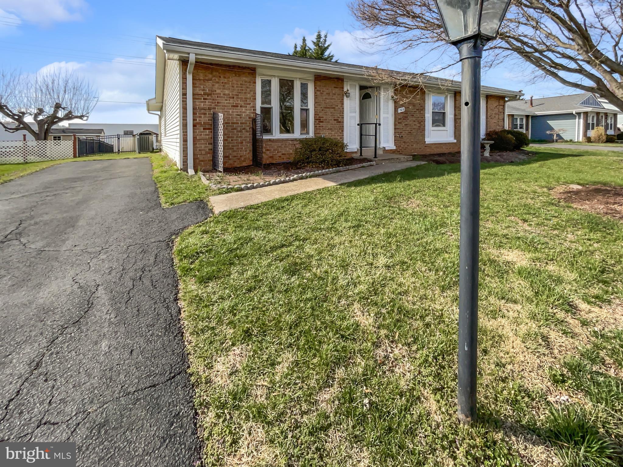 STERLING  PARK - Residential