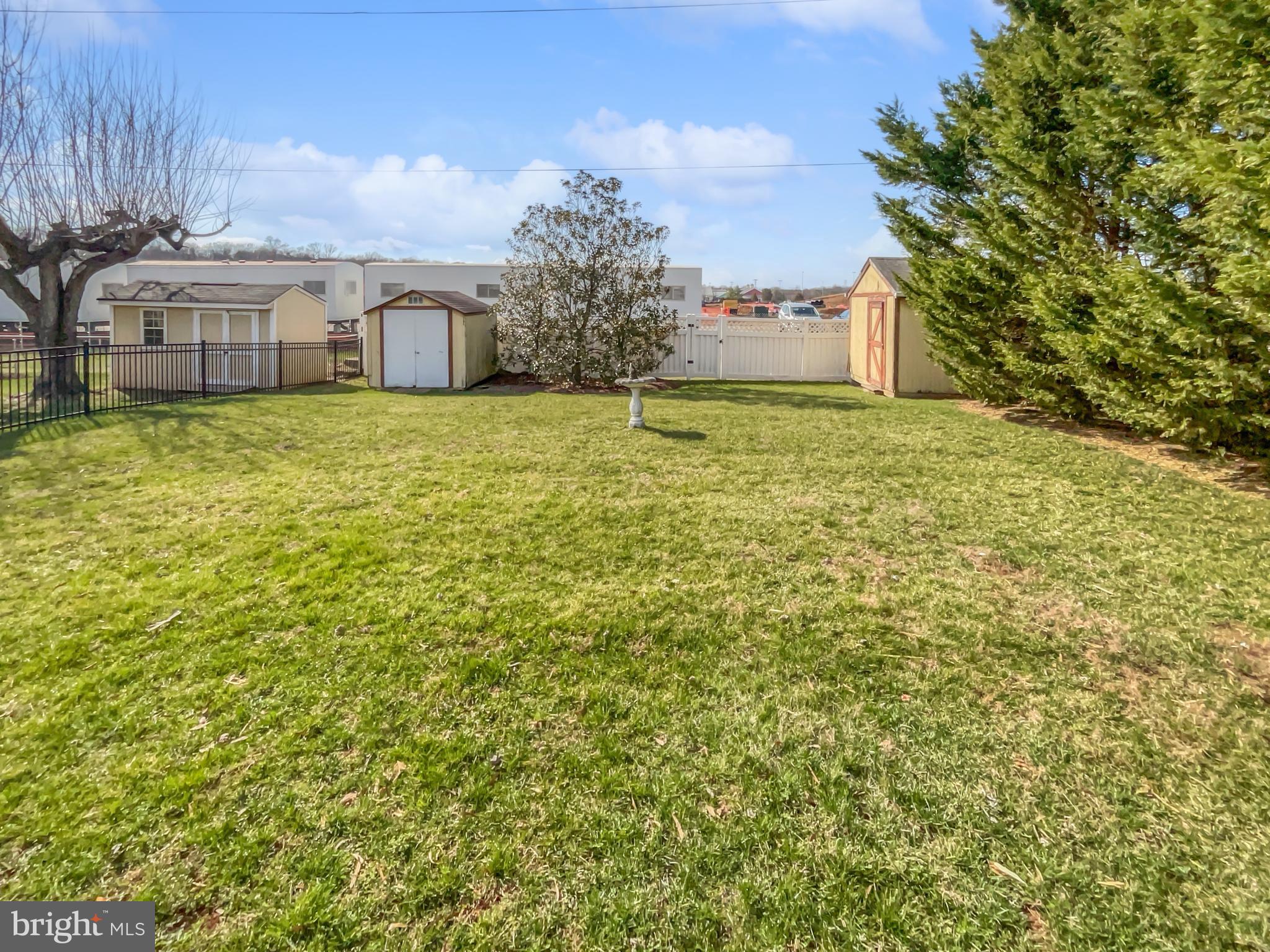 STERLING  PARK - Residential