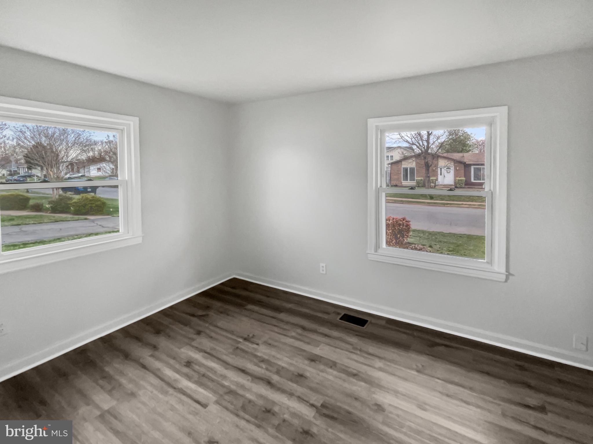 STERLING  PARK - Residential