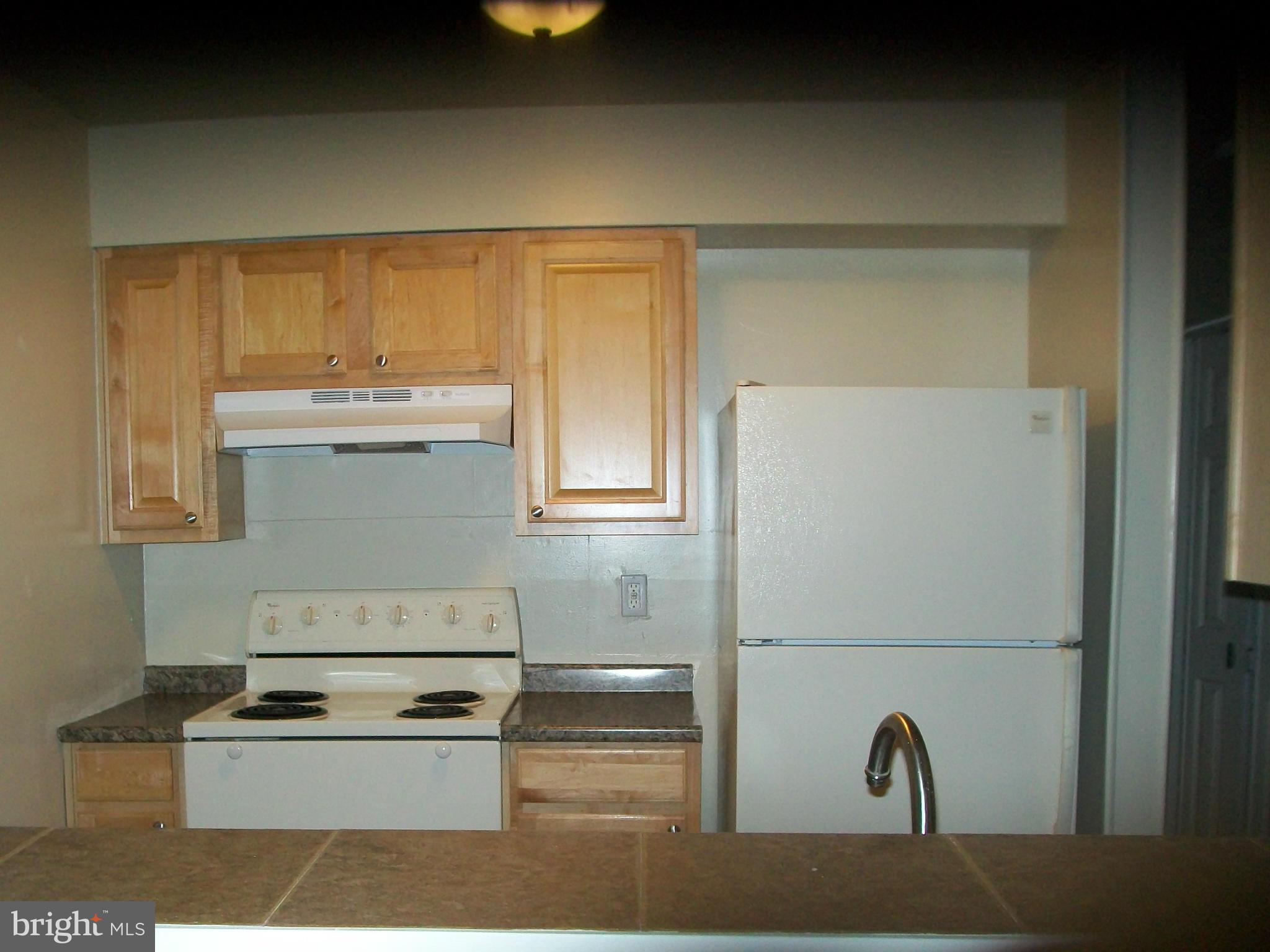 CROMWELL FOUNTAIN - Residential Lease