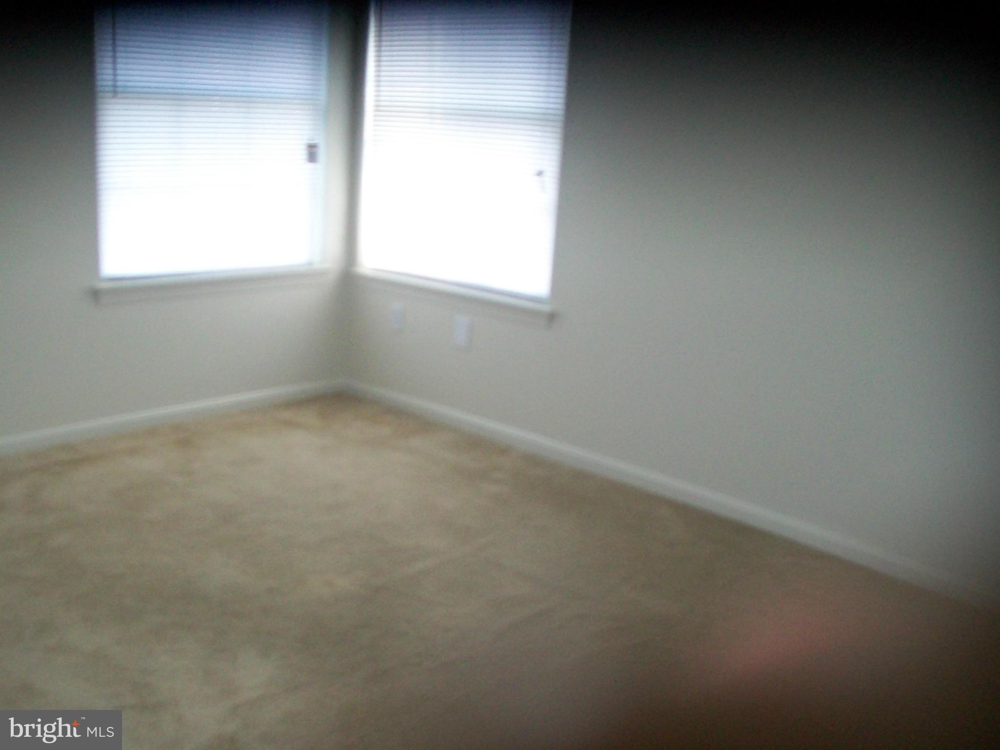 CROMWELL FOUNTAIN - Residential Lease