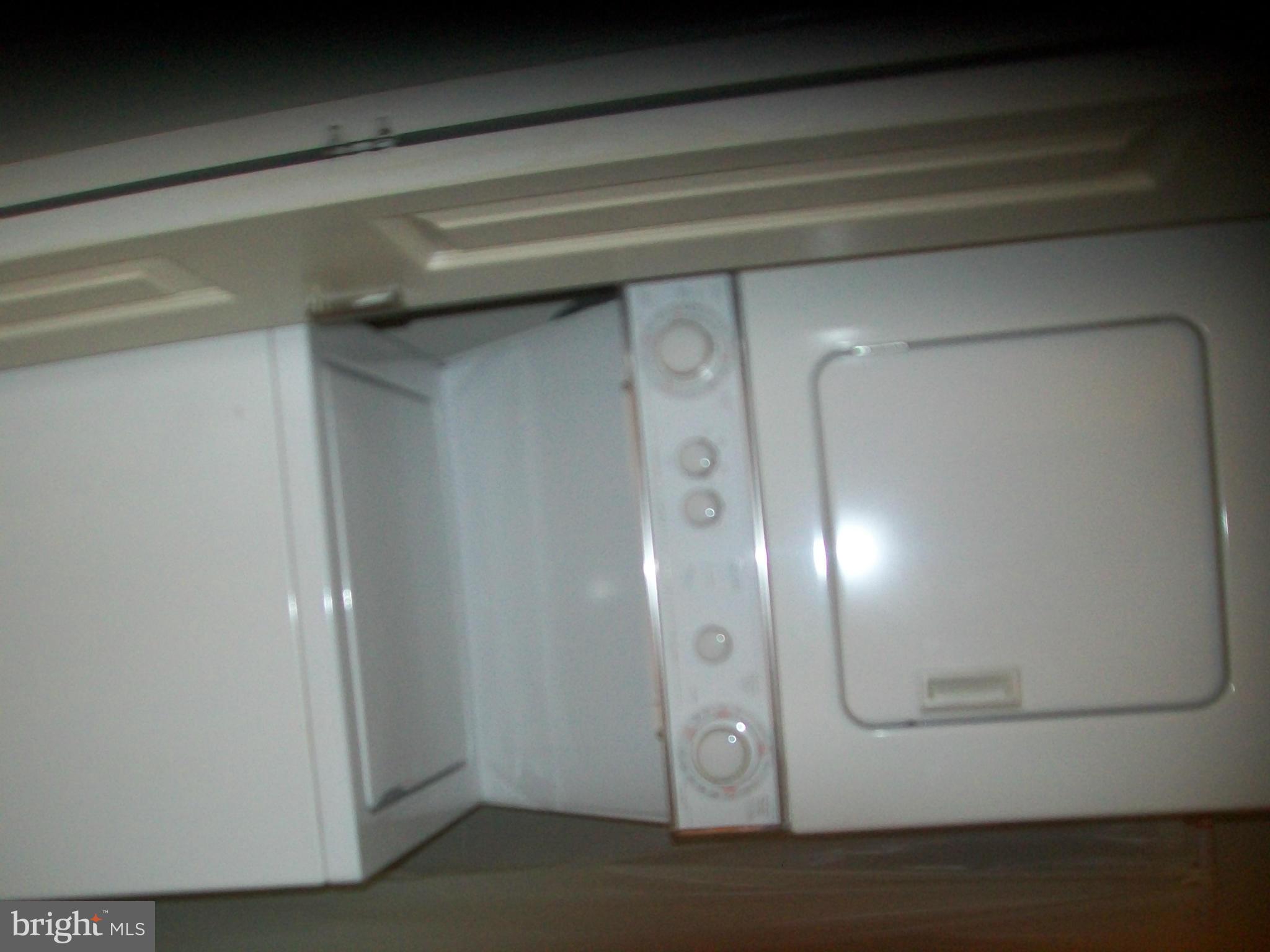 CROMWELL FOUNTAIN - Residential Lease