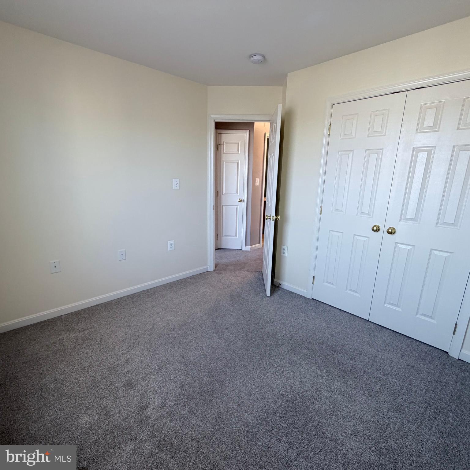 SUNSET TOWNHOMES - Residential