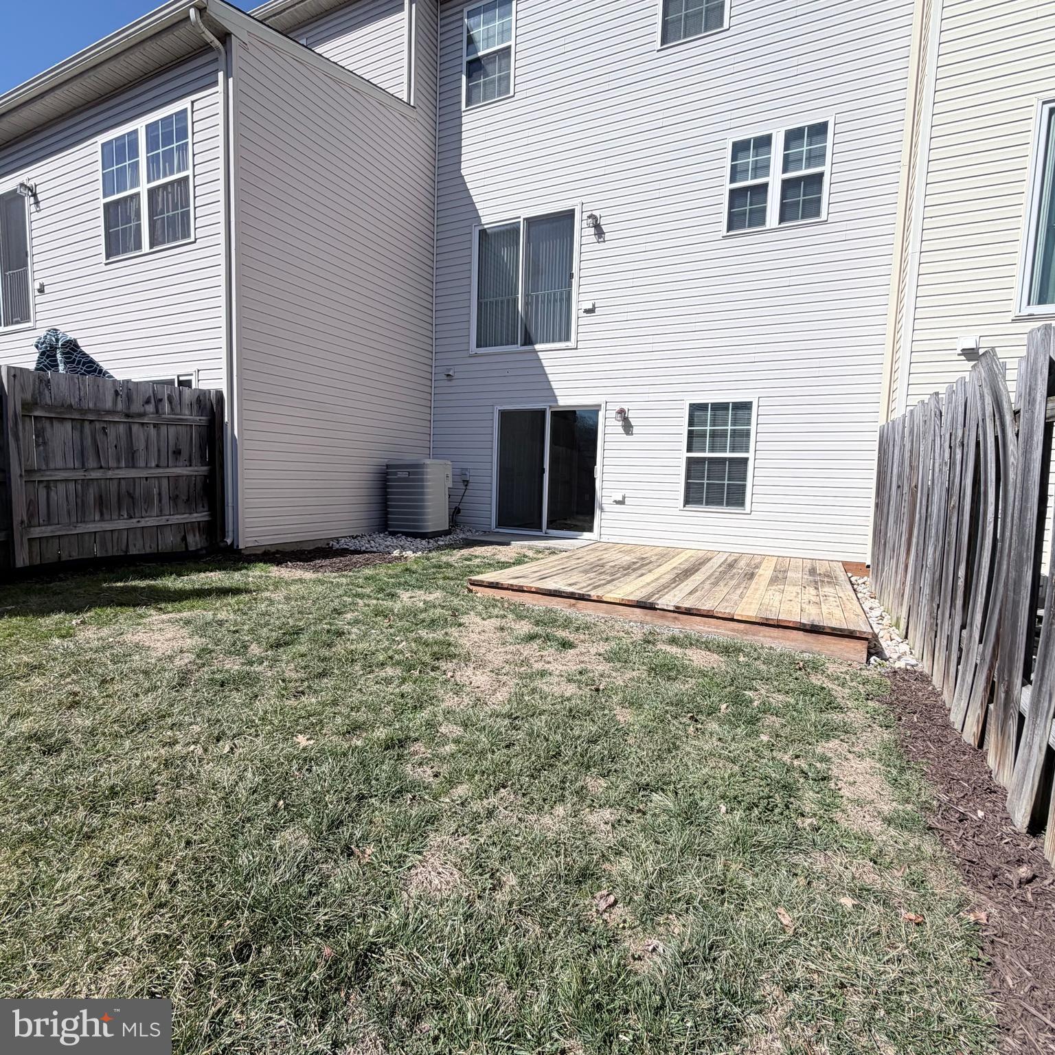 SUNSET TOWNHOMES - Residential