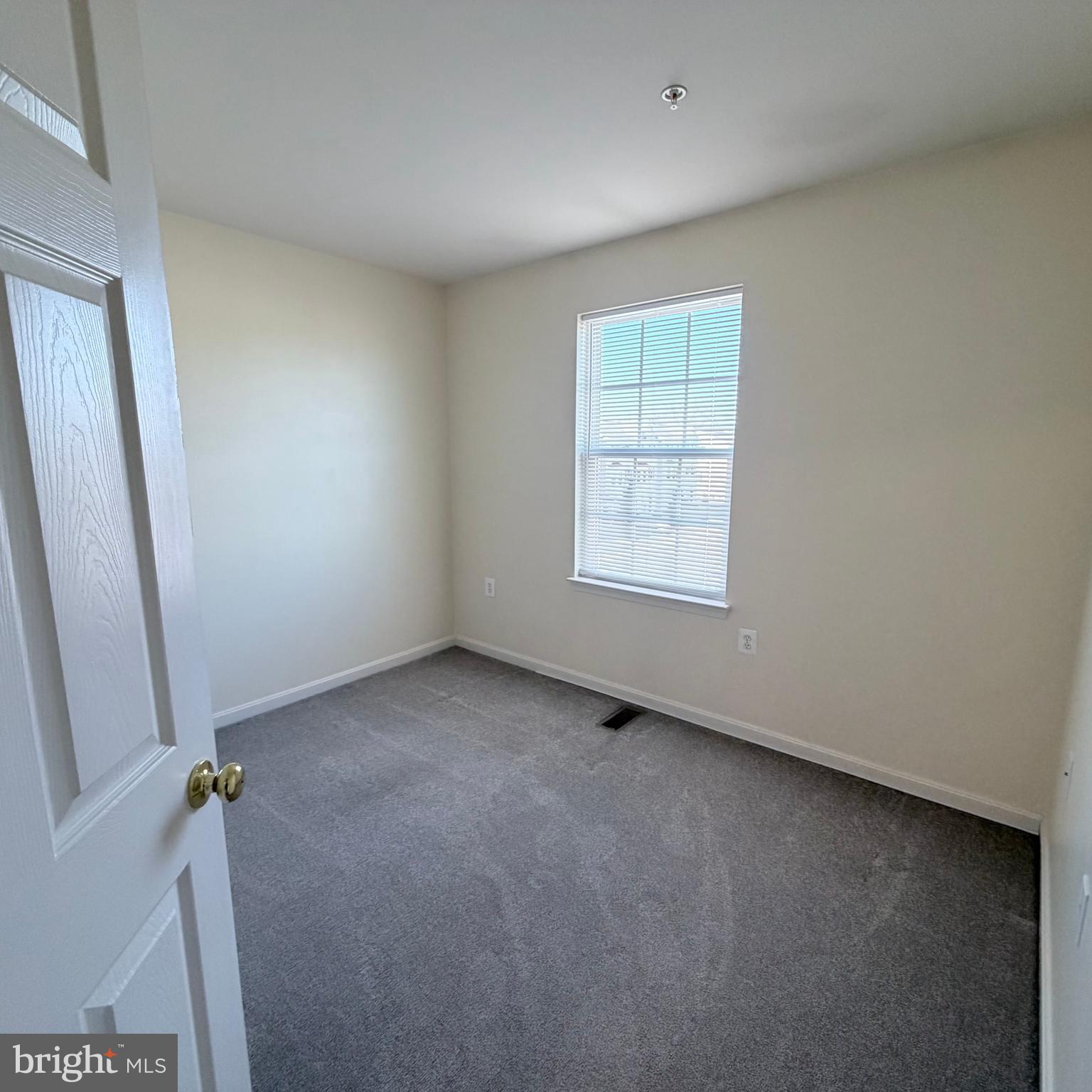 SUNSET TOWNHOMES - Residential