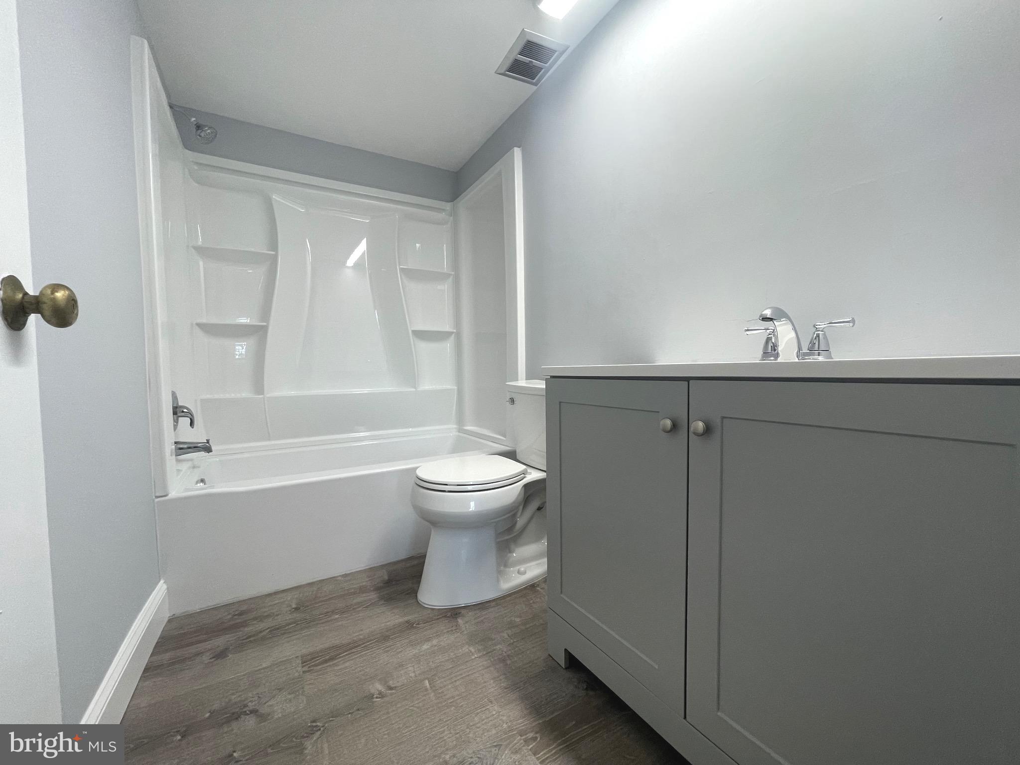 GLENHARDIE CONDOS - Residential