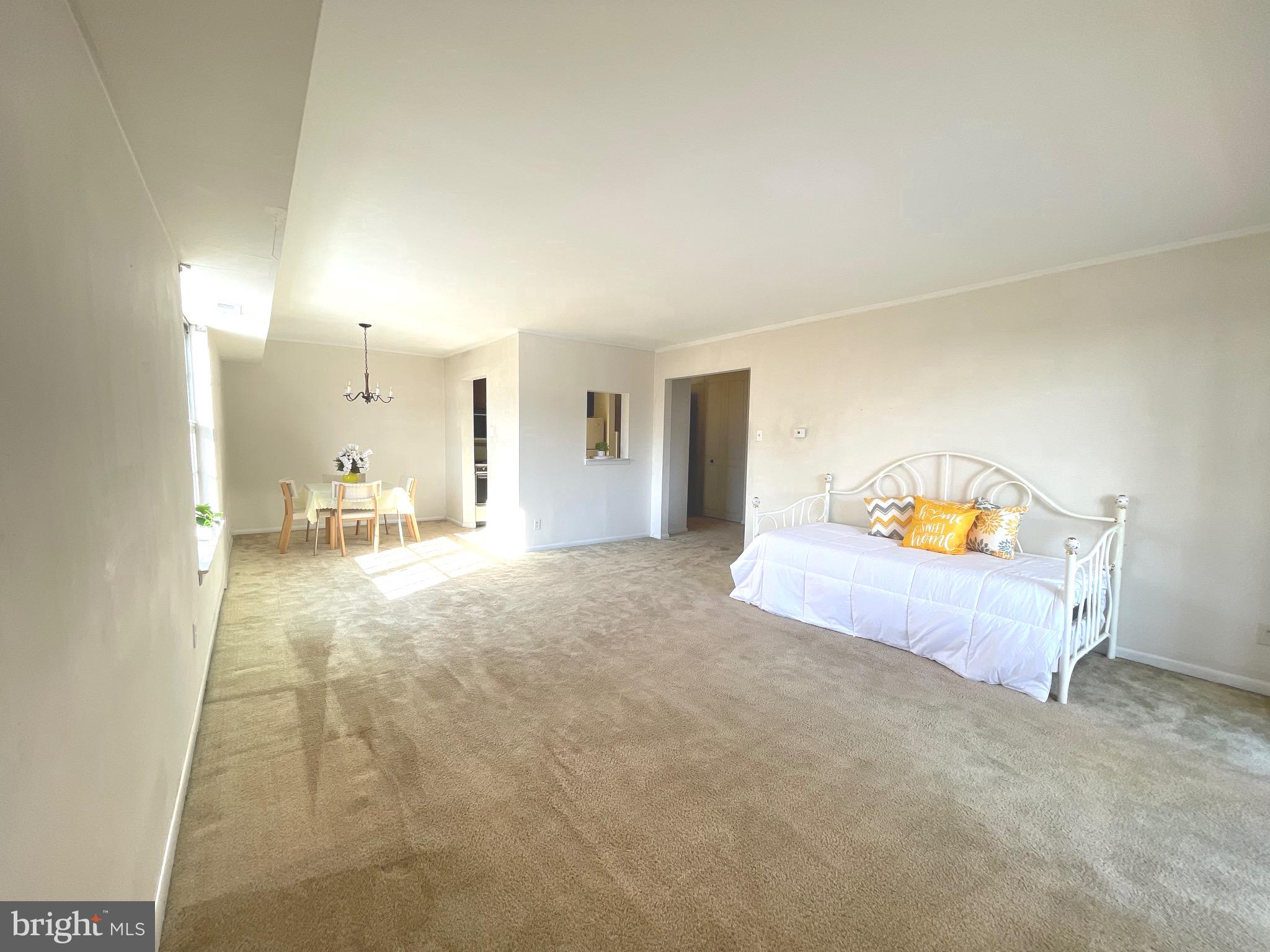 GLENHARDIE CONDOS - Residential