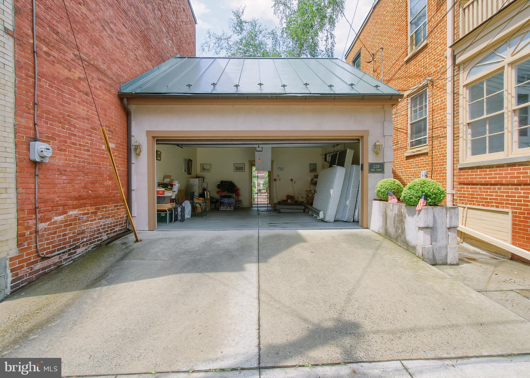 HISTORIC MIDTOWN - Residential