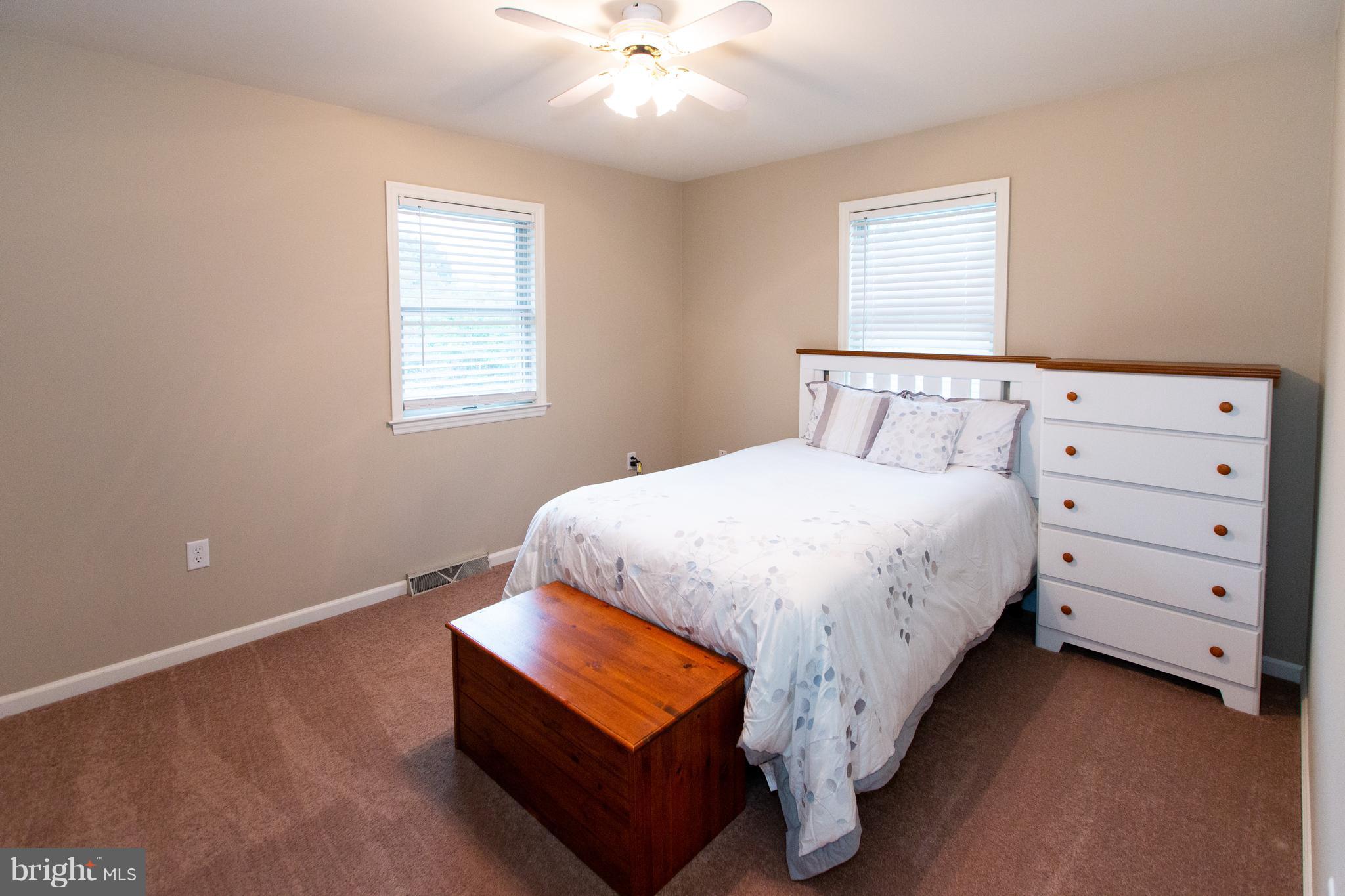 LINCOLN GARDENS - Residential