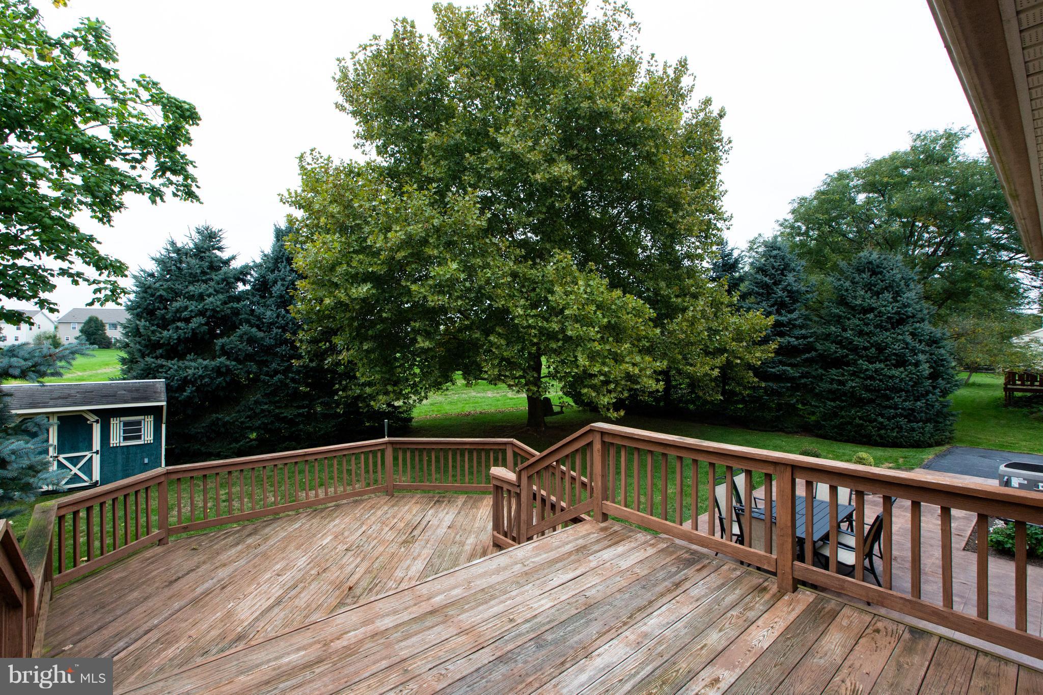 LINCOLN GARDENS - Residential