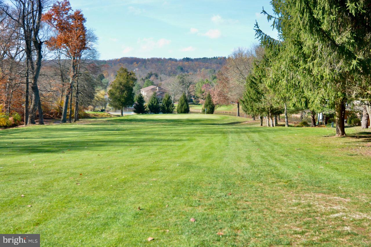 FLYING HILLS - Residential