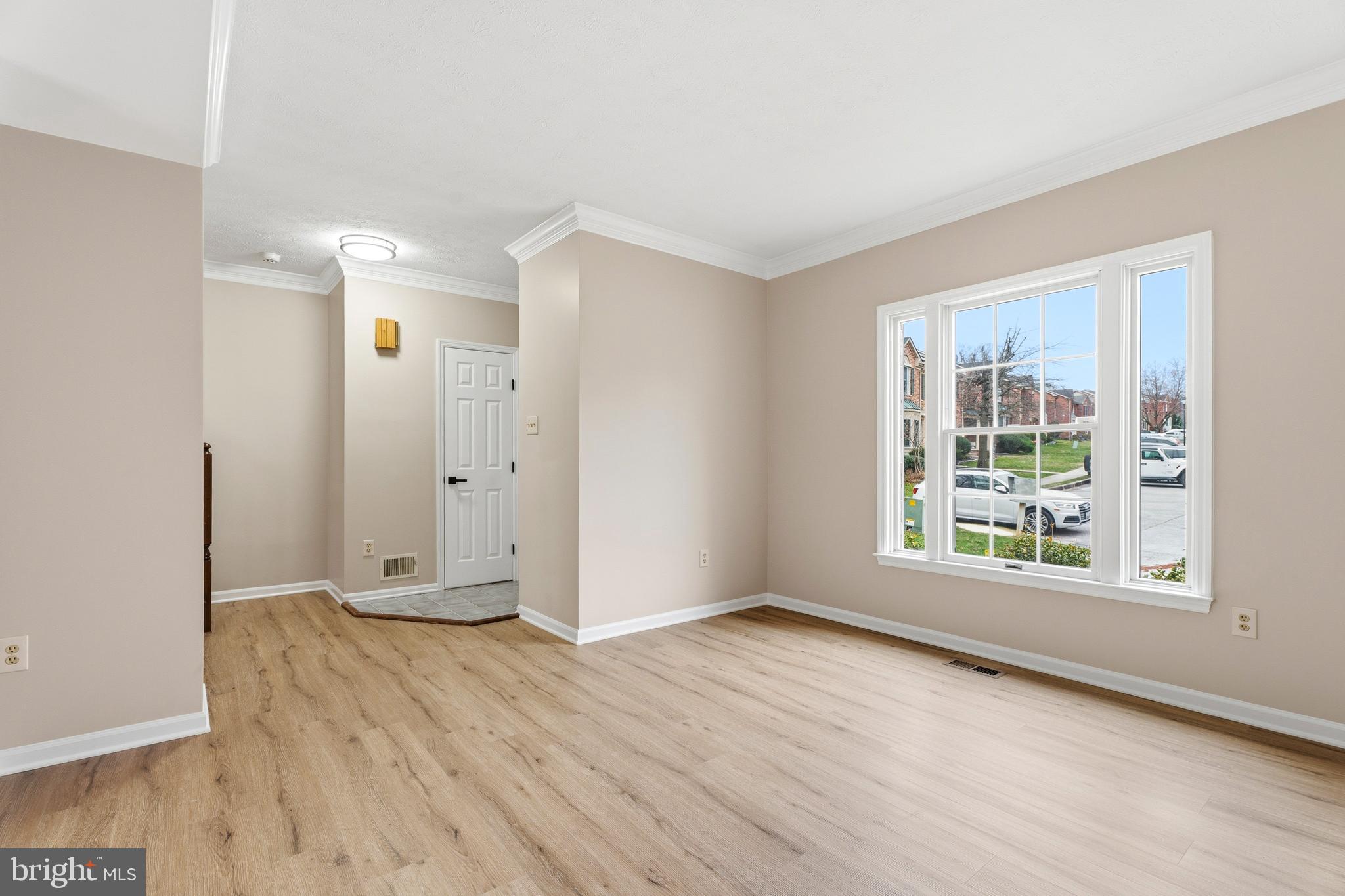 GREENSPRING EAST - Residential