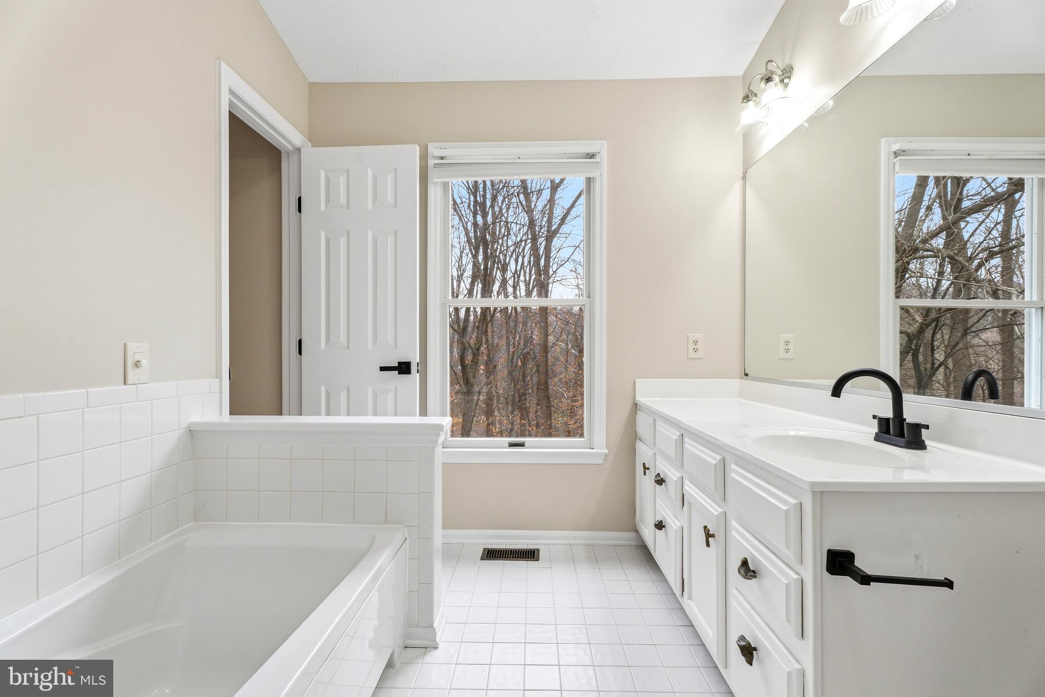 GREENSPRING EAST - Residential