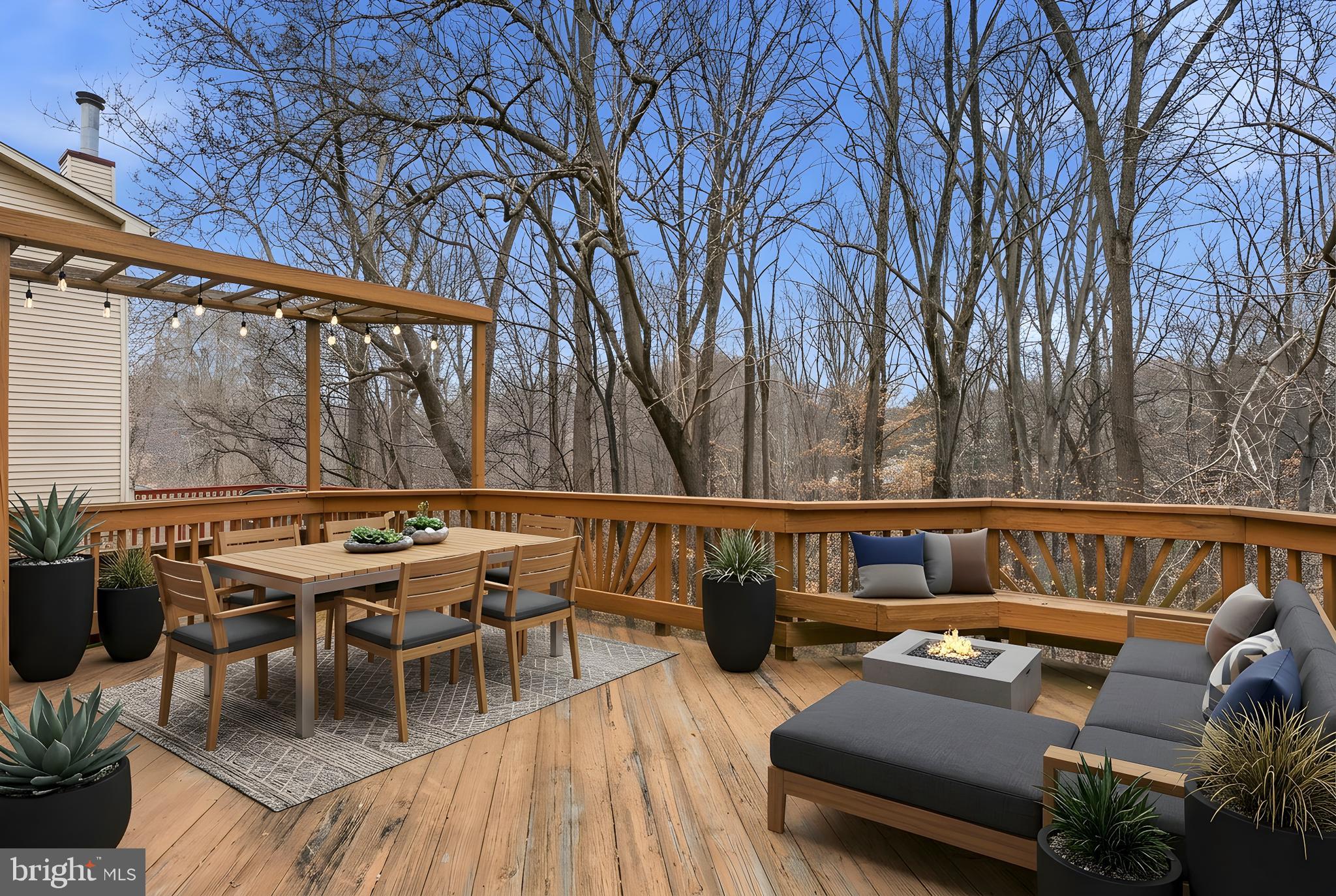 GREENSPRING EAST - Residential