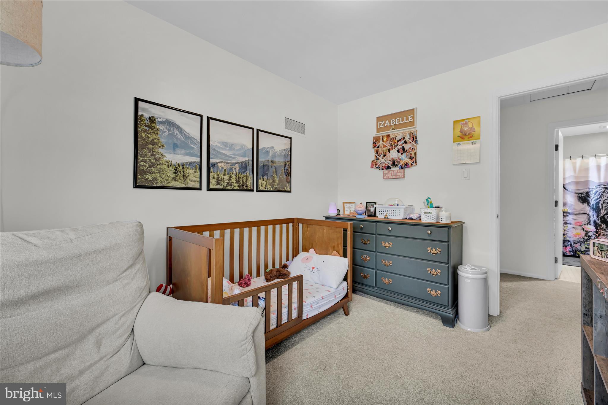 LORANE ORCHARD - Residential