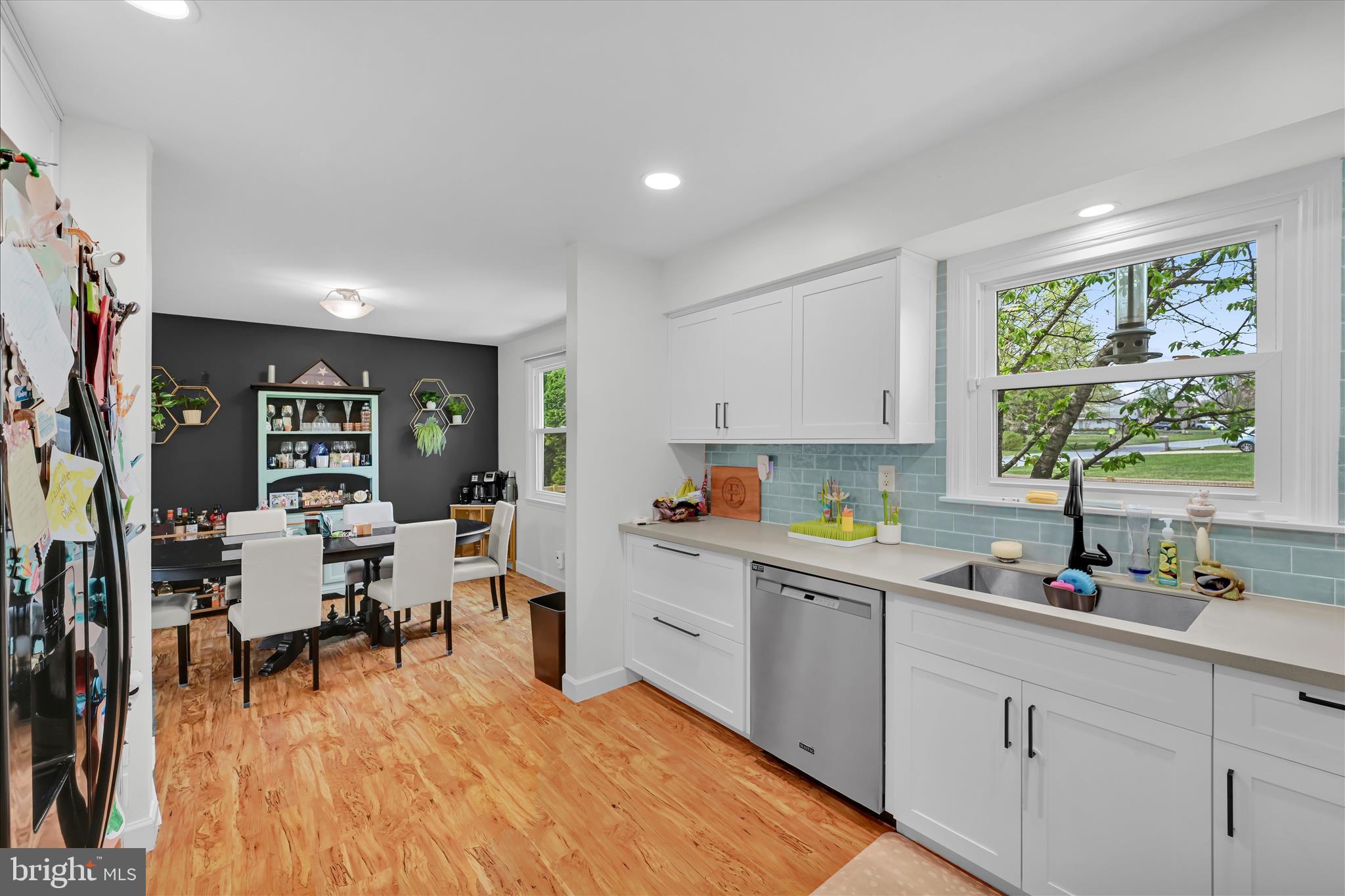 LORANE ORCHARD - Residential