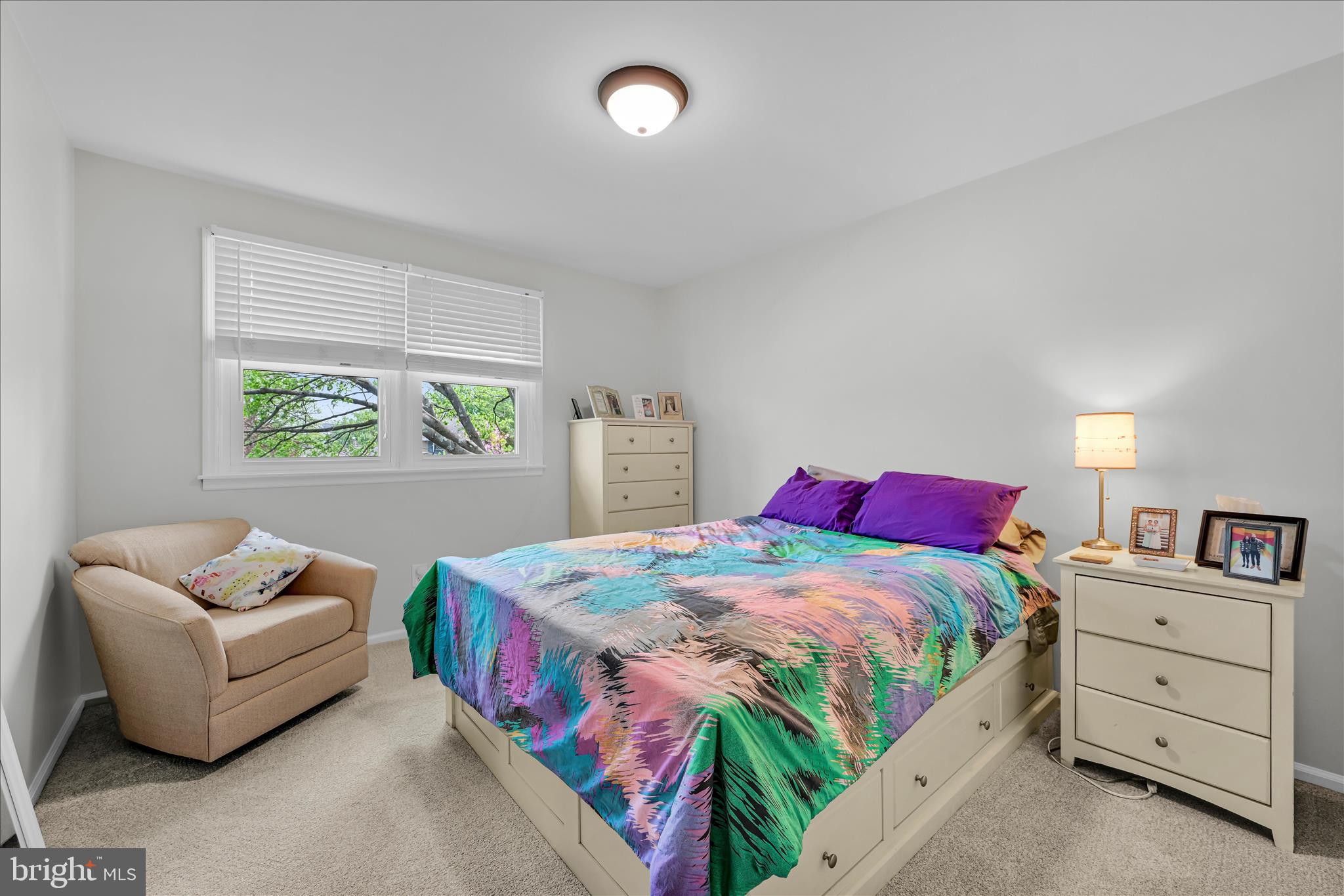 LORANE ORCHARD - Residential