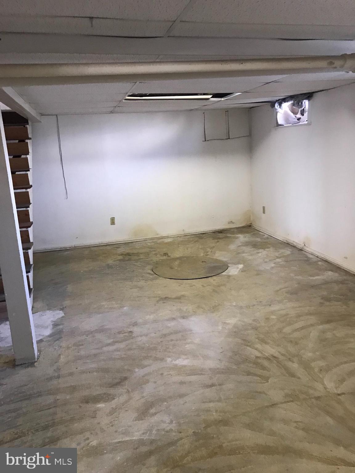 MILLERSVILLE - Residential