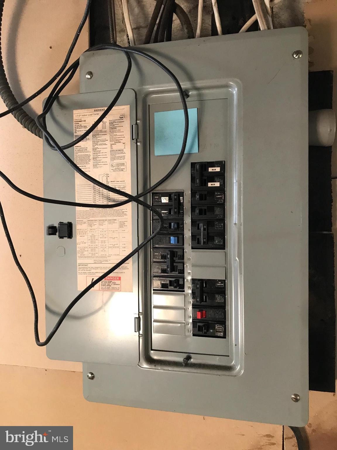 MILLERSVILLE - Residential