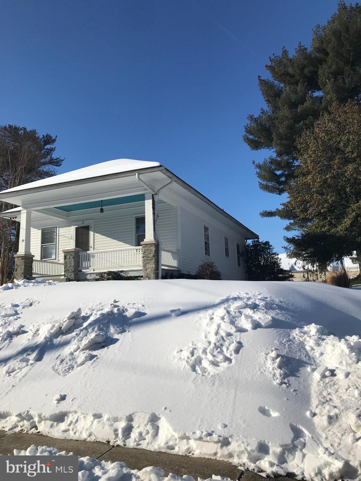 MILLERSVILLE - Residential