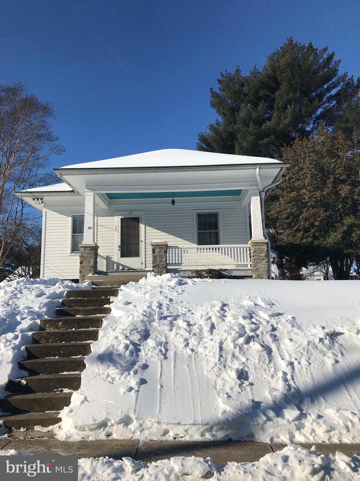 MILLERSVILLE - Residential