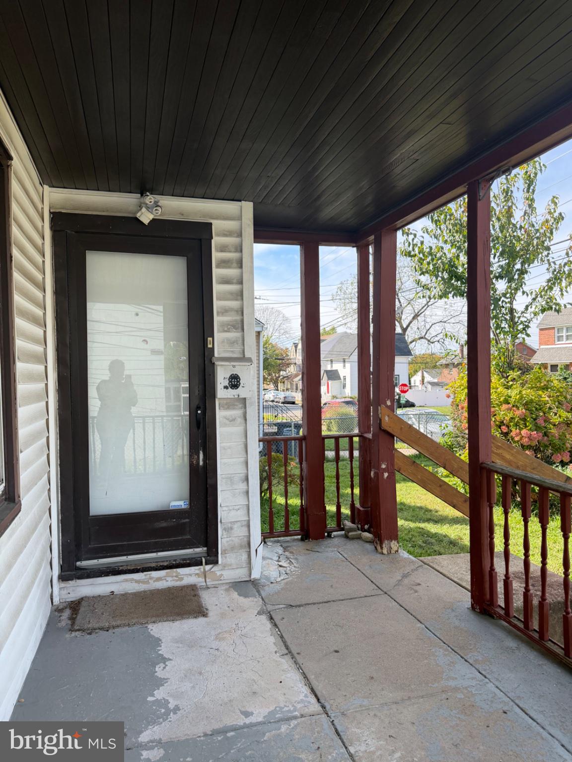 1129 WOODLAND AVENUE