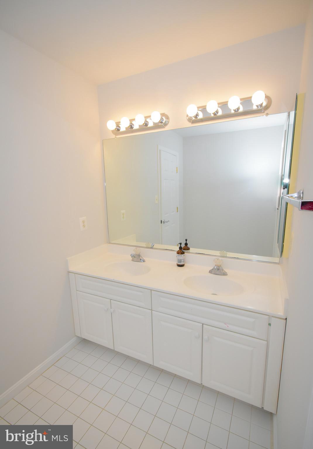 SPRING GLEN - Residential Lease