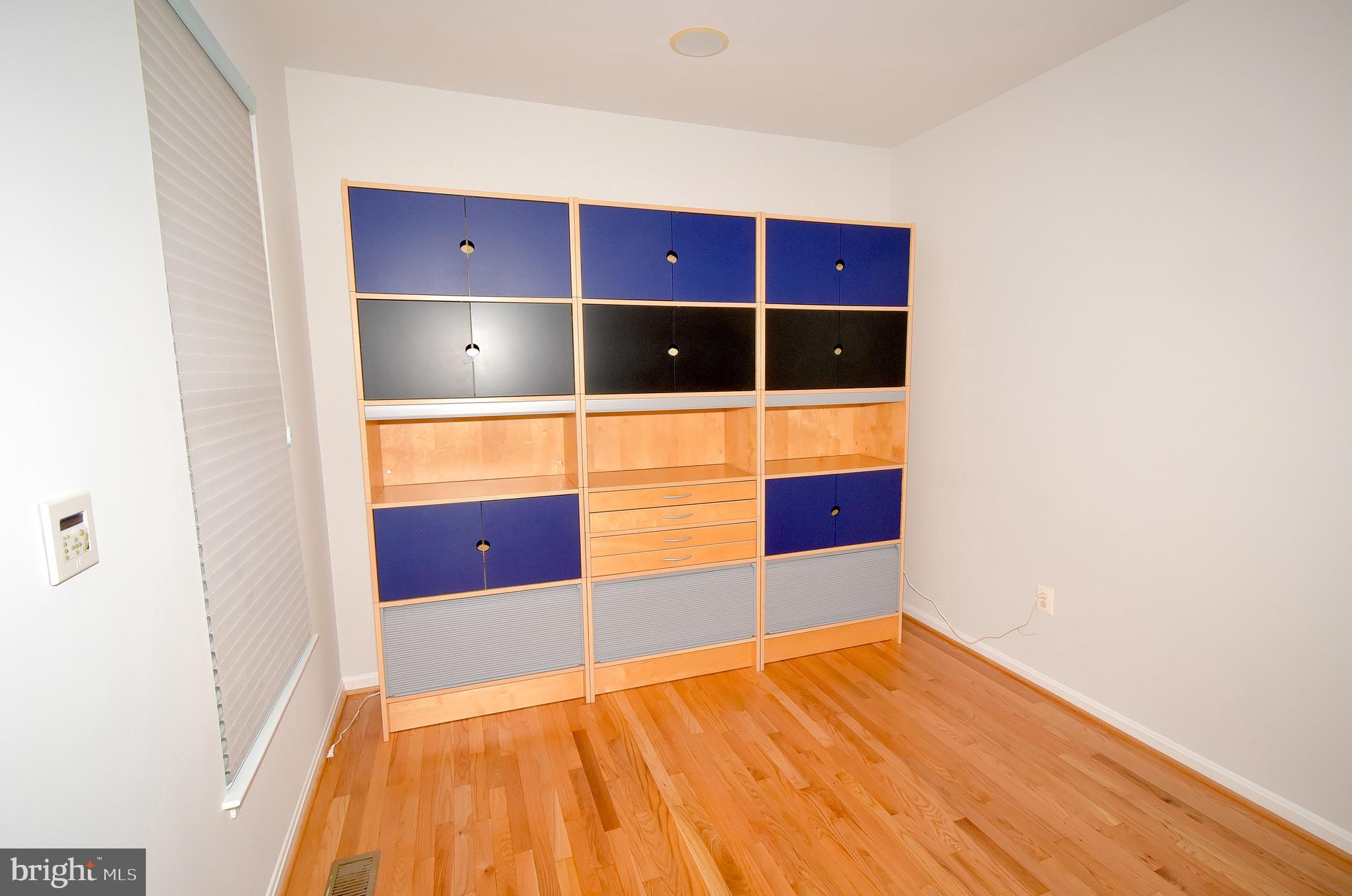 SPRING GLEN - Residential Lease