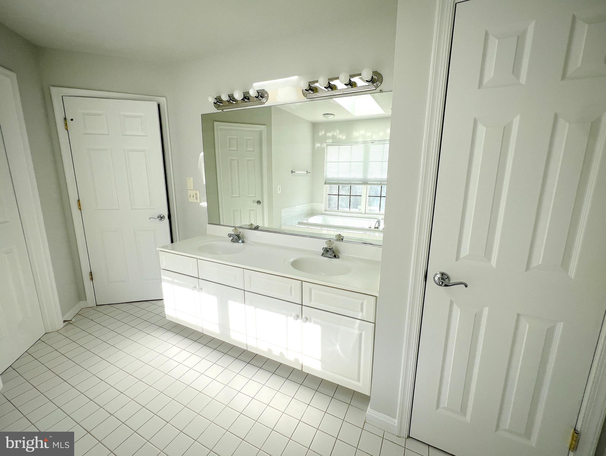 SPRING GLEN - Residential Lease