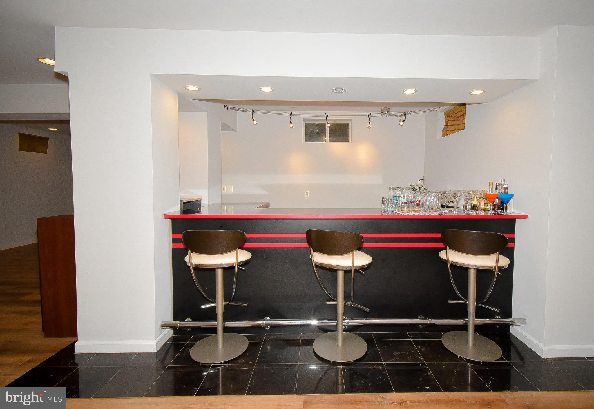 SPRING GLEN - Residential Lease