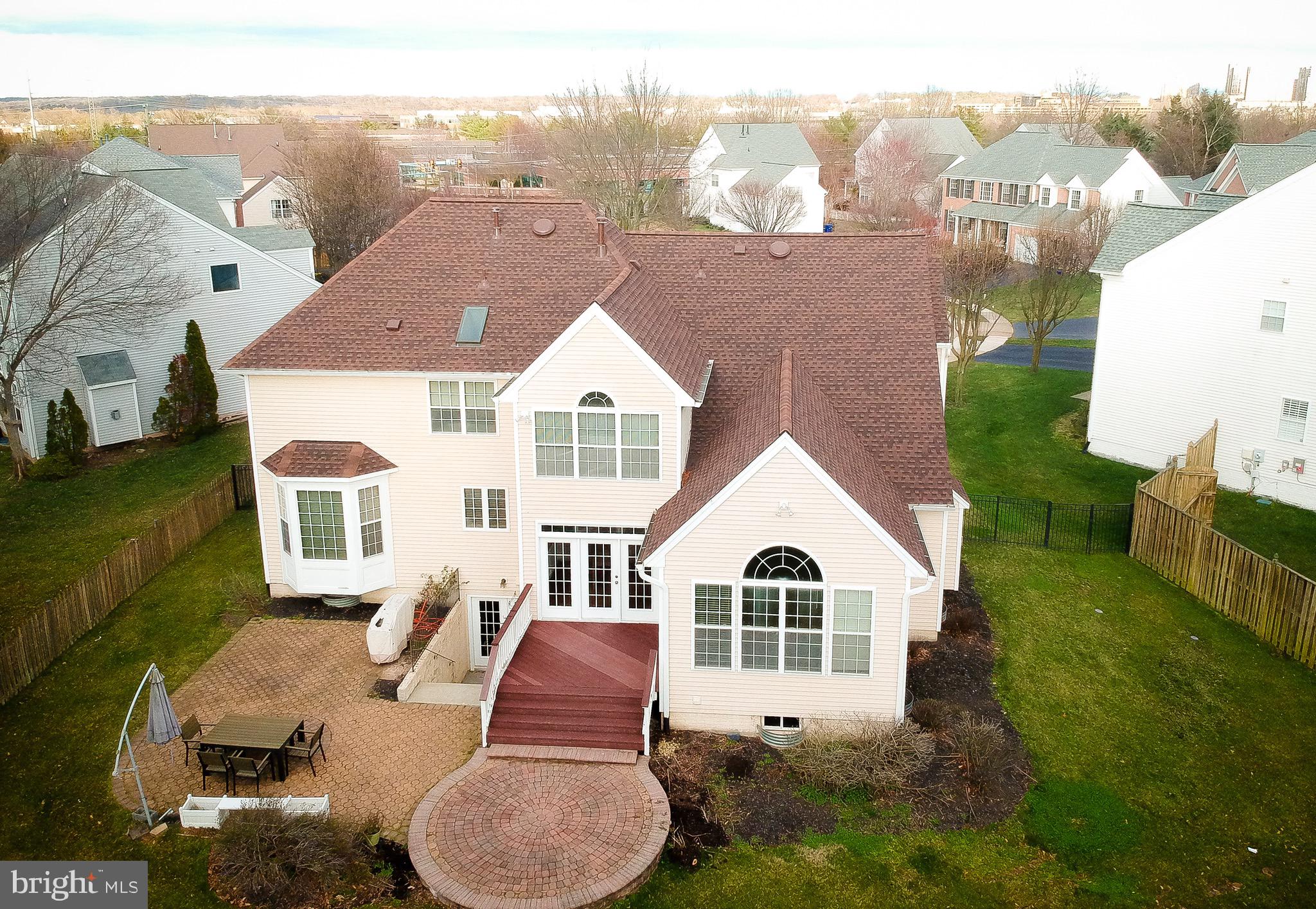 SPRING GLEN - Residential Lease