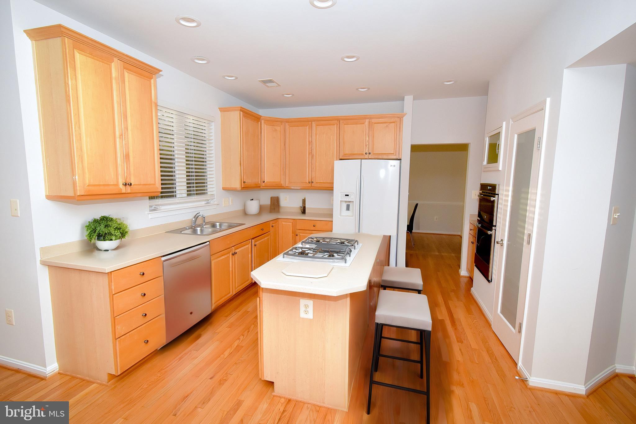 SPRING GLEN - Residential Lease