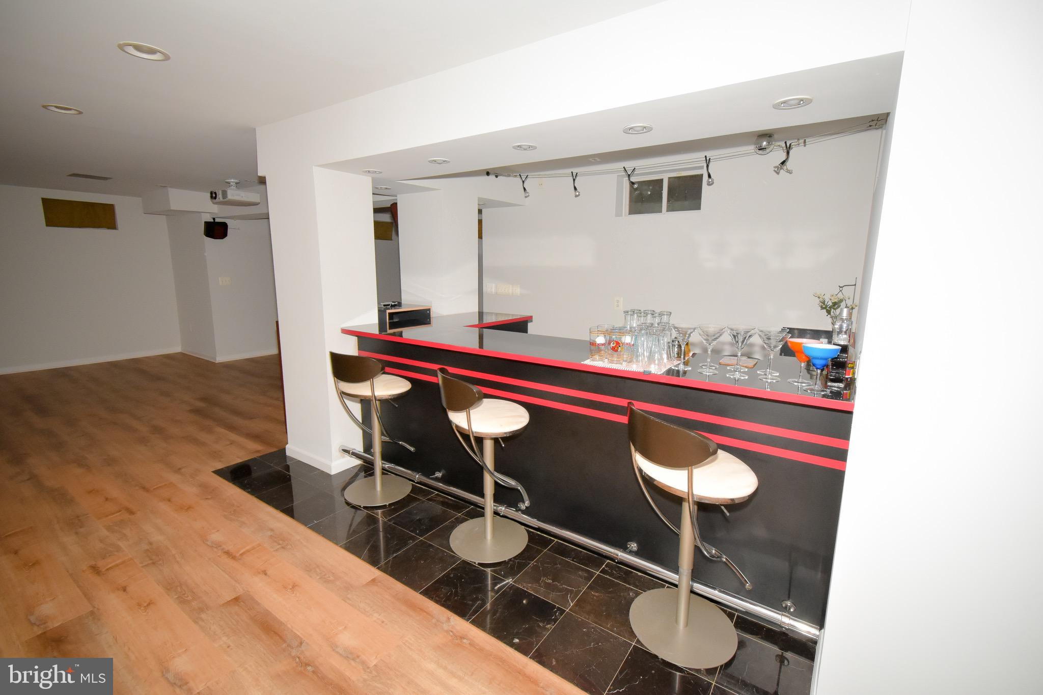 SPRING GLEN - Residential Lease